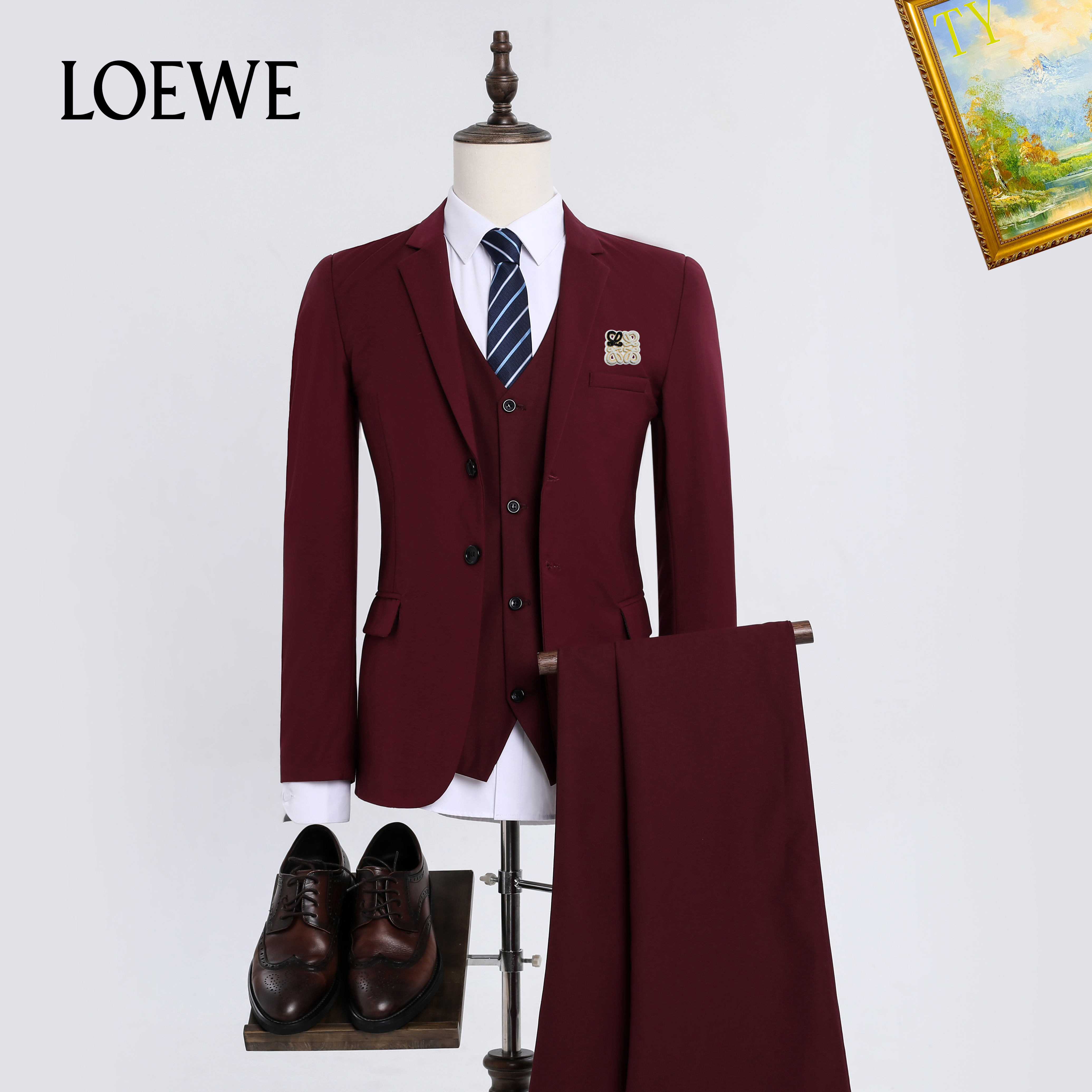 Loewe Business Suit